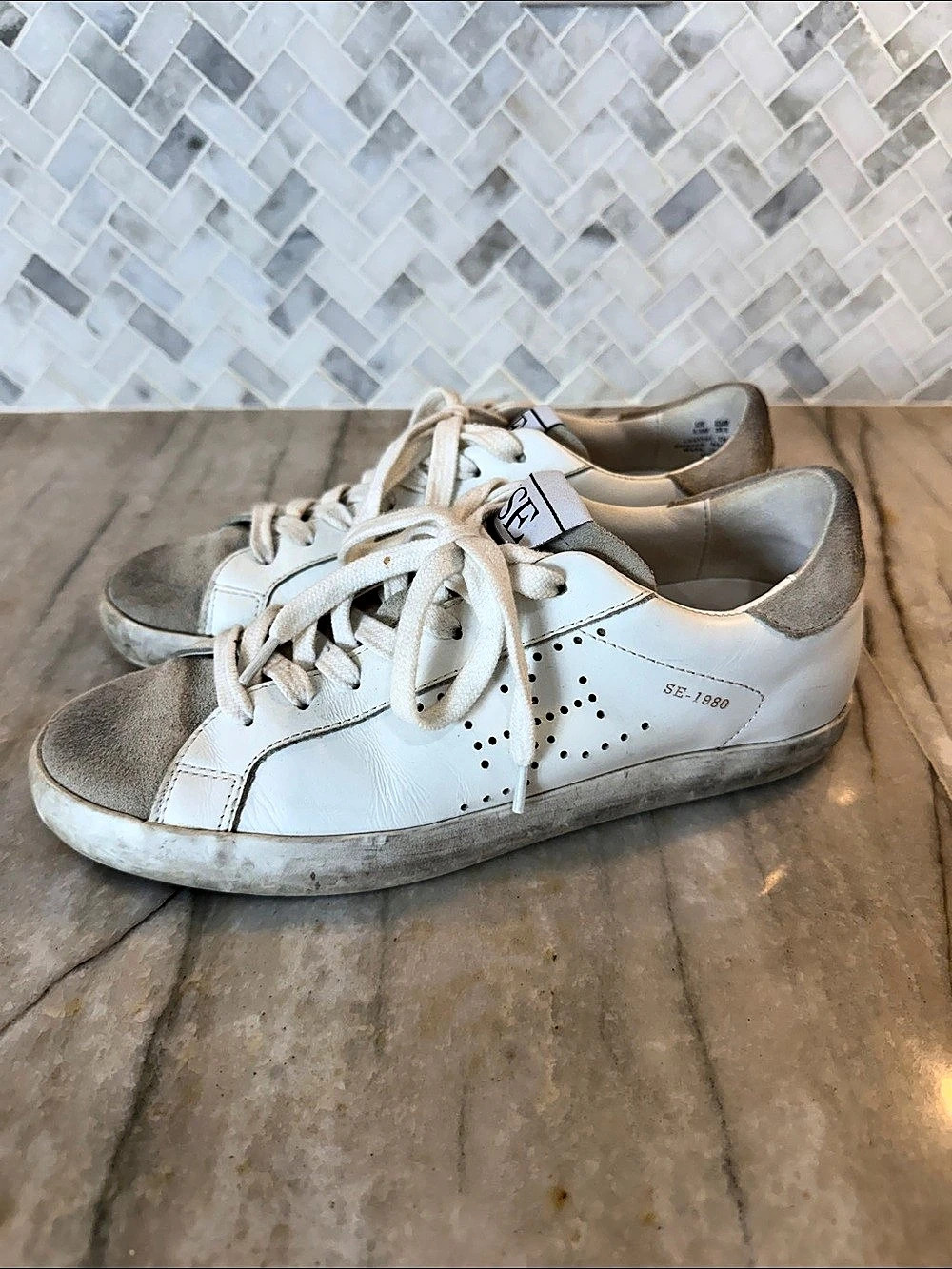 Sam Edelmen SE-1980 Sneakers White Gray Womens US 5.5